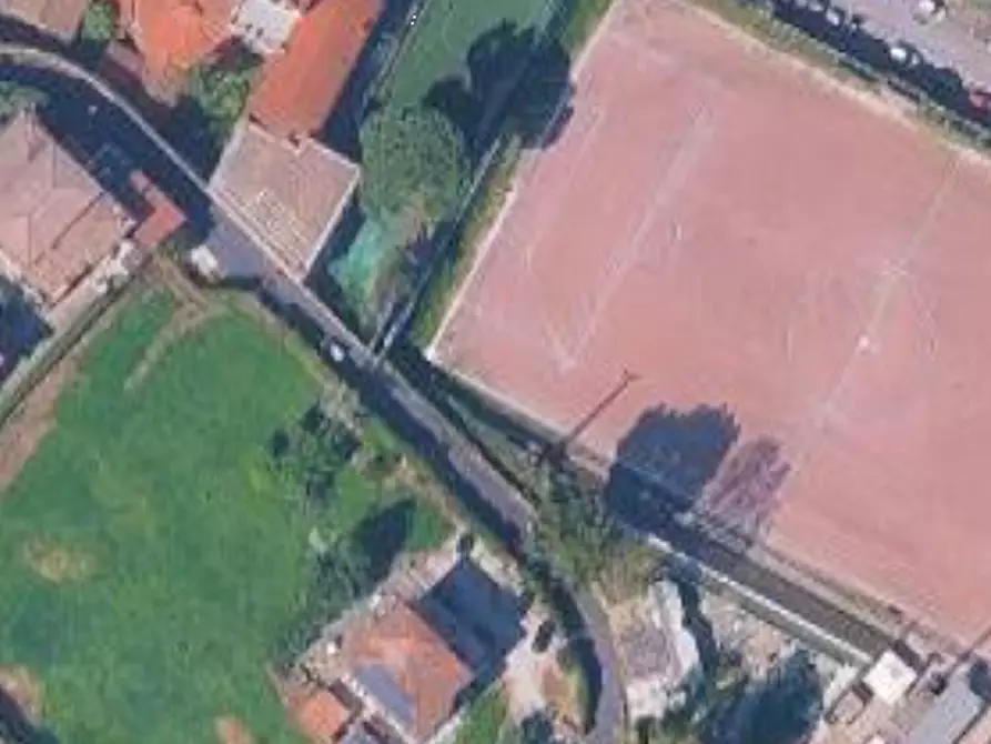 Immagine 9 di Garage in vendita  in Via Pomona a Roma