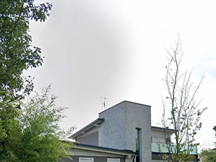 Immagine 2 di Villa in vendita  in Via Sesia a Volta Mantovana
