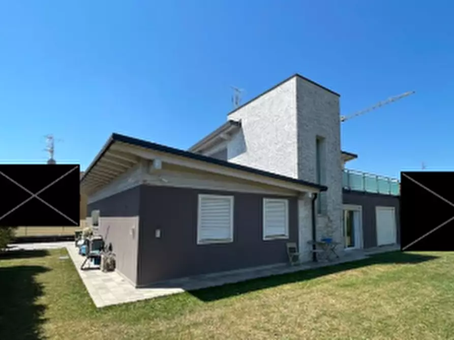 Immagine 16 di Villa in vendita  in Via Sesia a Volta Mantovana