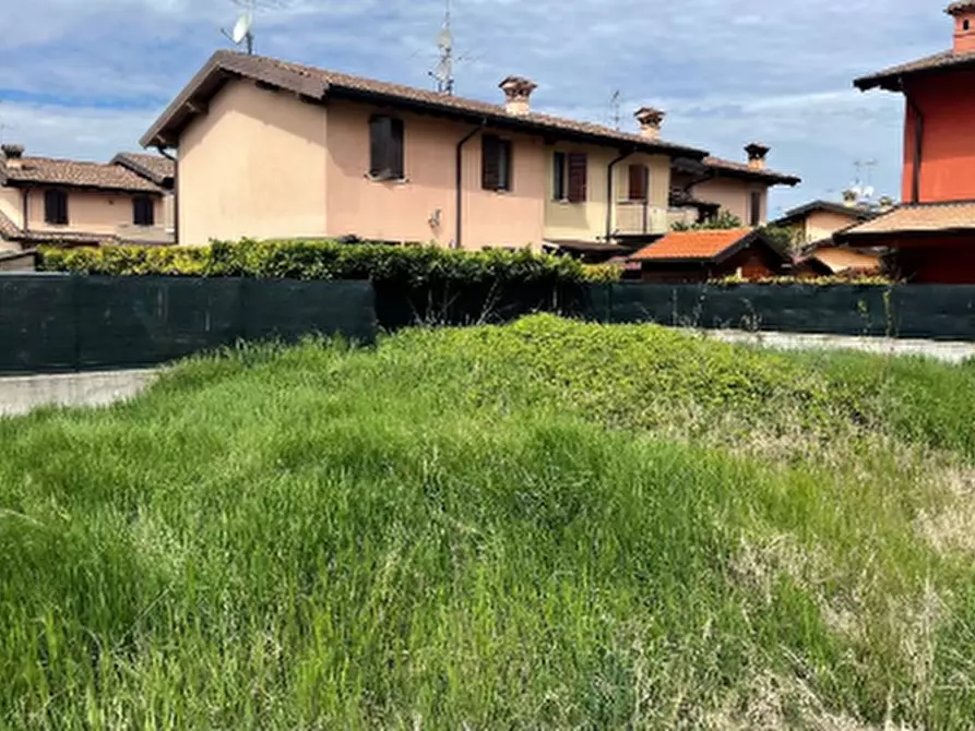 Immagine 1 di Posto auto in vendita  in Via Marie Curie a Casalmoro