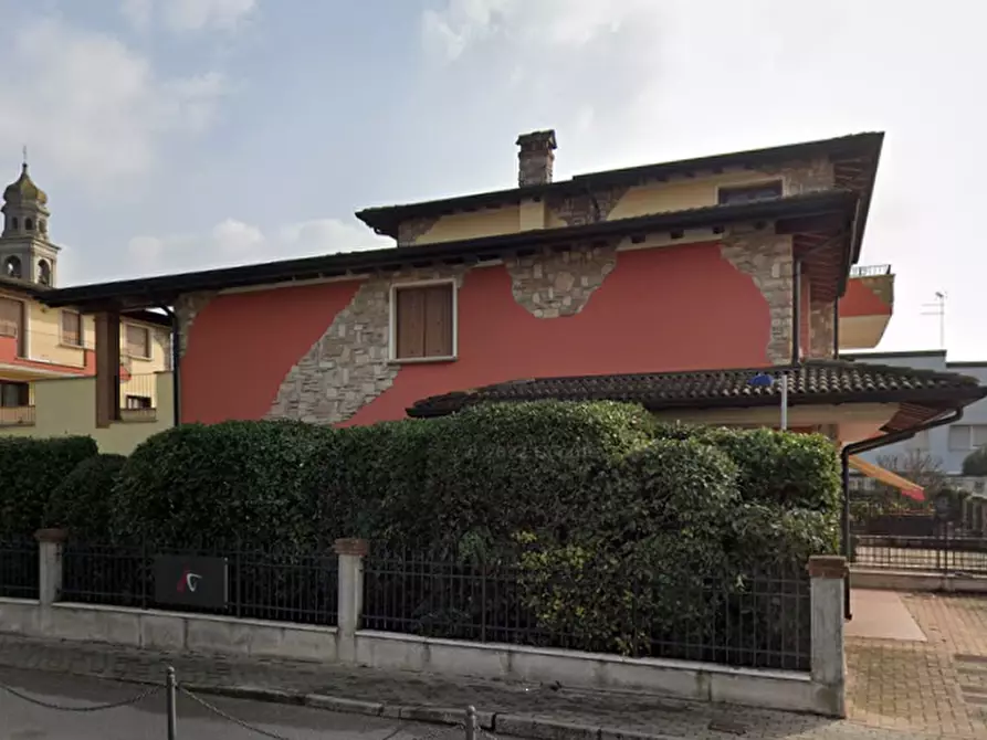 Immagine 1 di Appartamento in vendita  in Via Giuseppe Pacchioni a Marmirolo