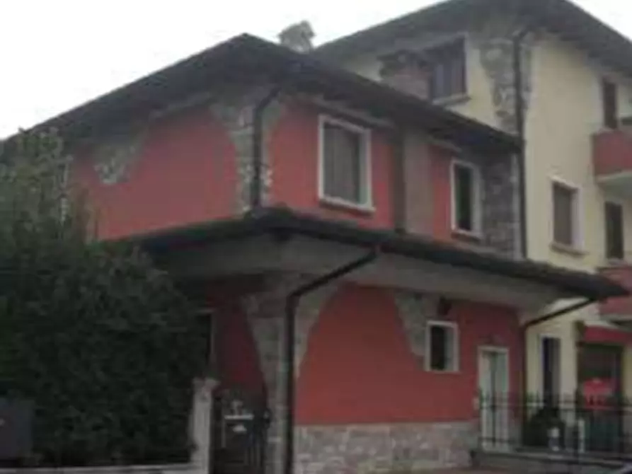 Immagine 3 di Appartamento in vendita  in Via Giuseppe Pacchioni a Marmirolo