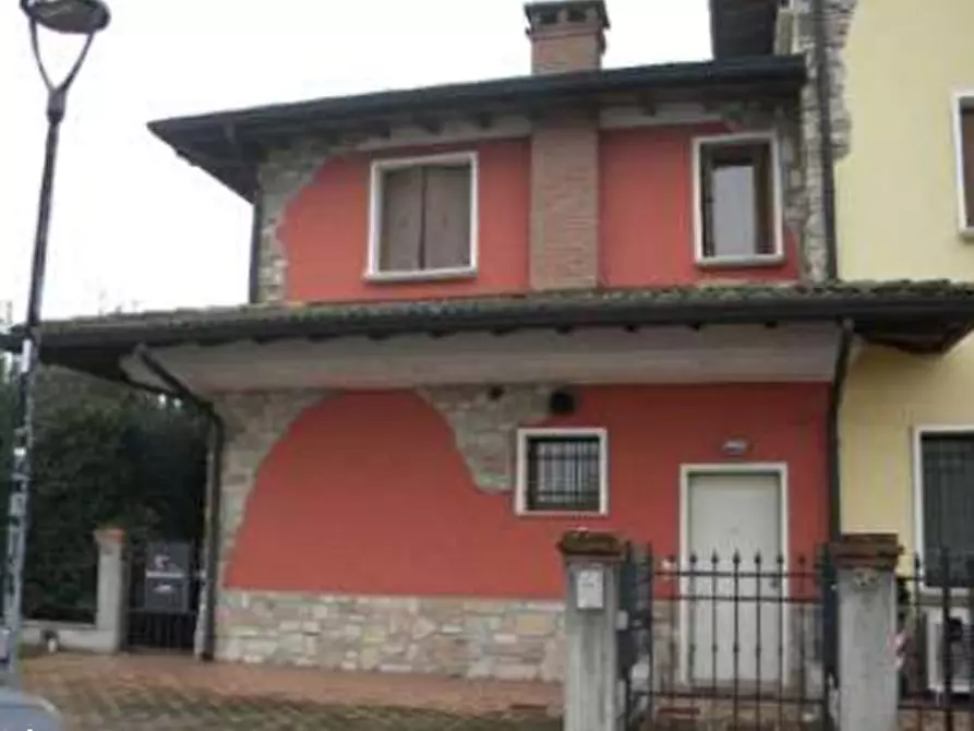 Immagine 8 di Appartamento in vendita  in Via Giuseppe Pacchioni a Marmirolo