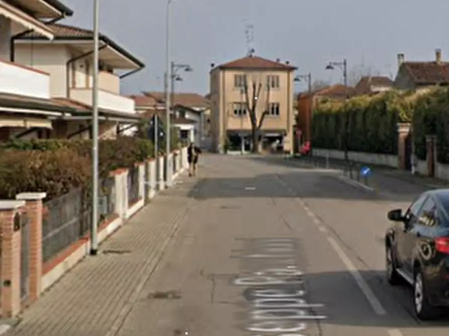 Immagine 12 di Appartamento in vendita  in Via Giuseppe Pacchioni a Marmirolo