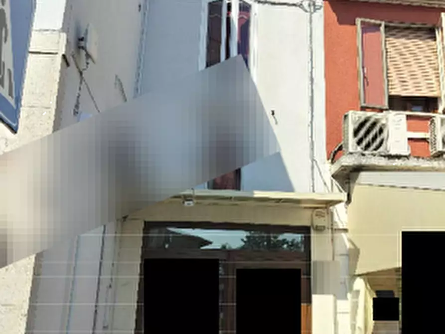 Immagine 1 di Ufficio in vendita  in Via Umberto a Villadose