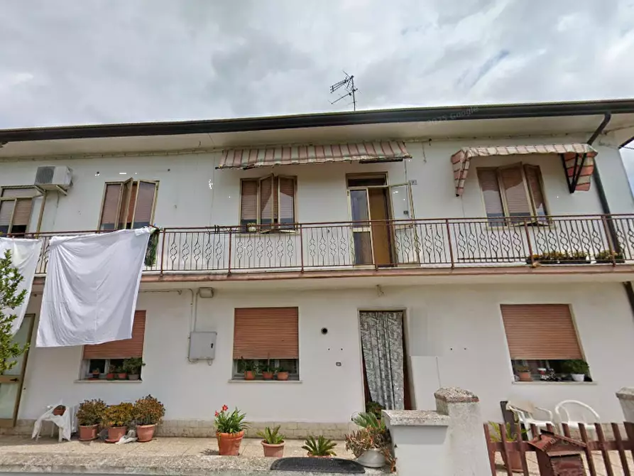 Immagine 3 di Appartamento in vendita  in Via Curiel Eugenio a Porto Tolle