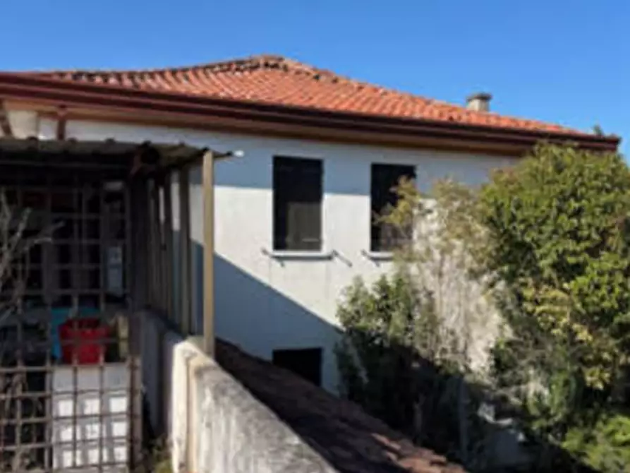 Immagine 1 di Appartamento in vendita  in Via Bastie a Mira