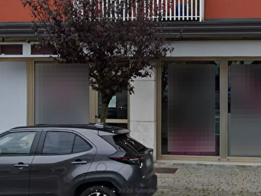 Immagine 3 di Negozio in vendita  in Viale Dolomiti a Ponte Nelle Alpi