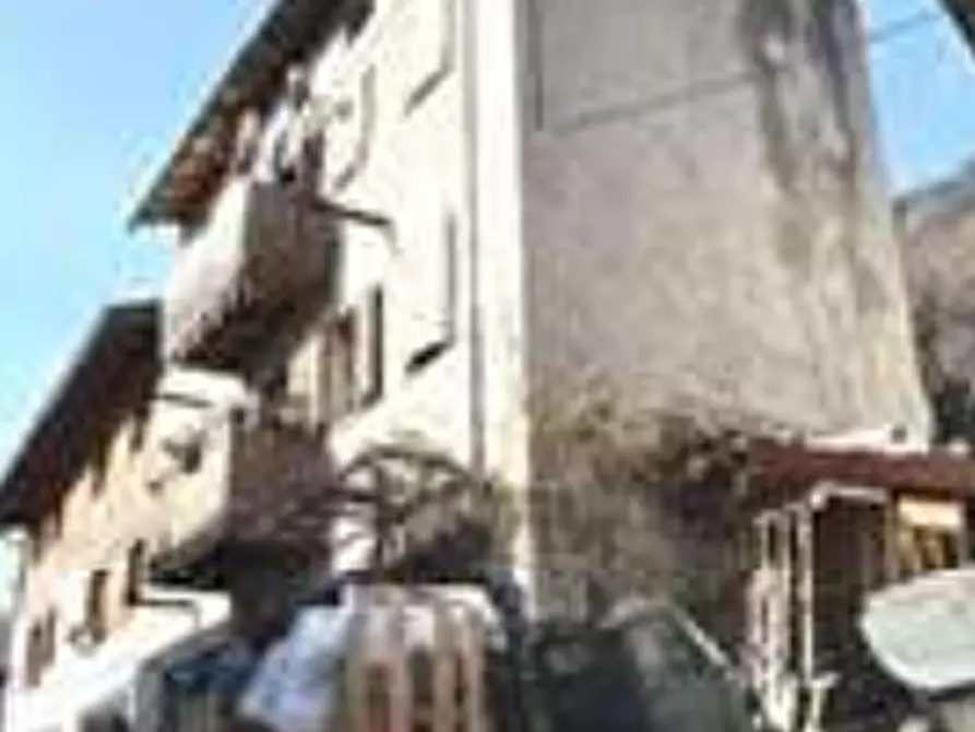 Immagine 2 di Casa indipendente in vendita  in Via Monte Rite a Valle Di Cadore