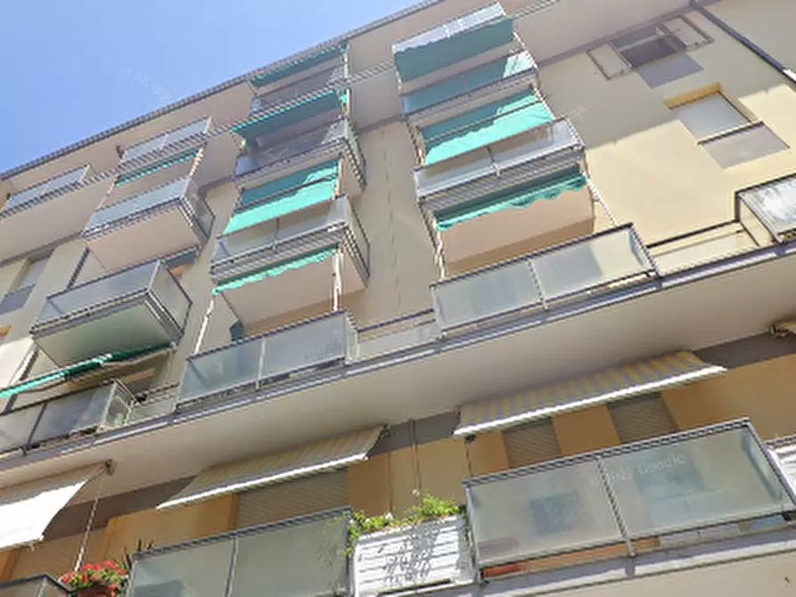 Immagine 13 di Appartamento in vendita  in  Via Galileo Galilei  a Pesaro