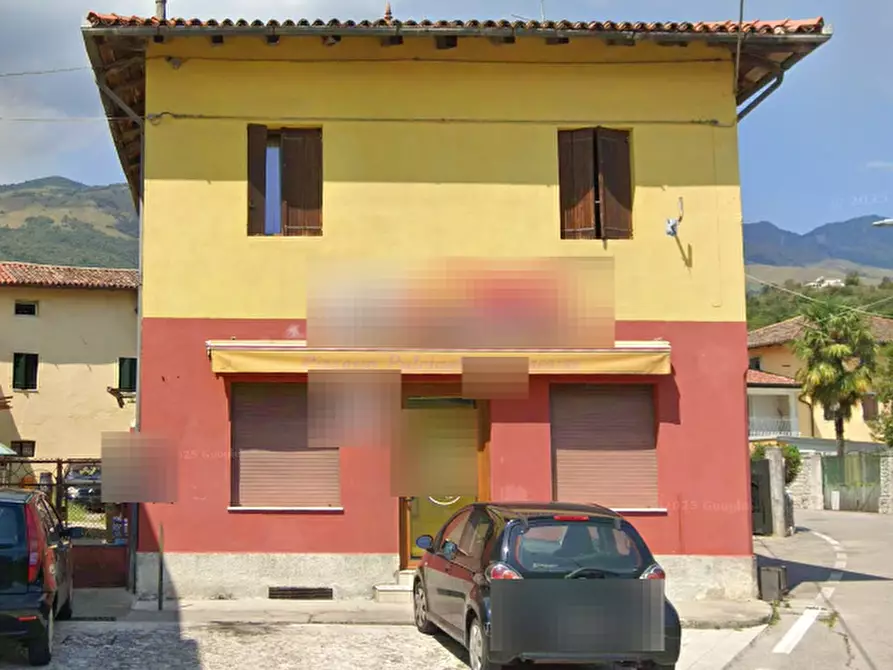 Immagine 11 di Appartamento in vendita  in Via delle Cave a Aviano