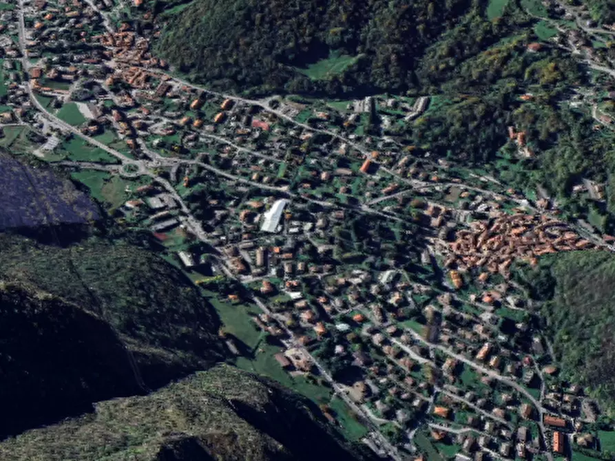 Immagine 16 di Appartamento in vendita  in Via Carlo Porta  a Ballabio