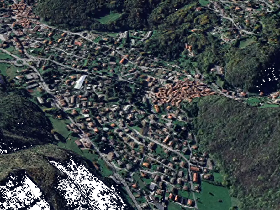 Immagine 17 di Appartamento in vendita  in Via Carlo Porta  a Ballabio