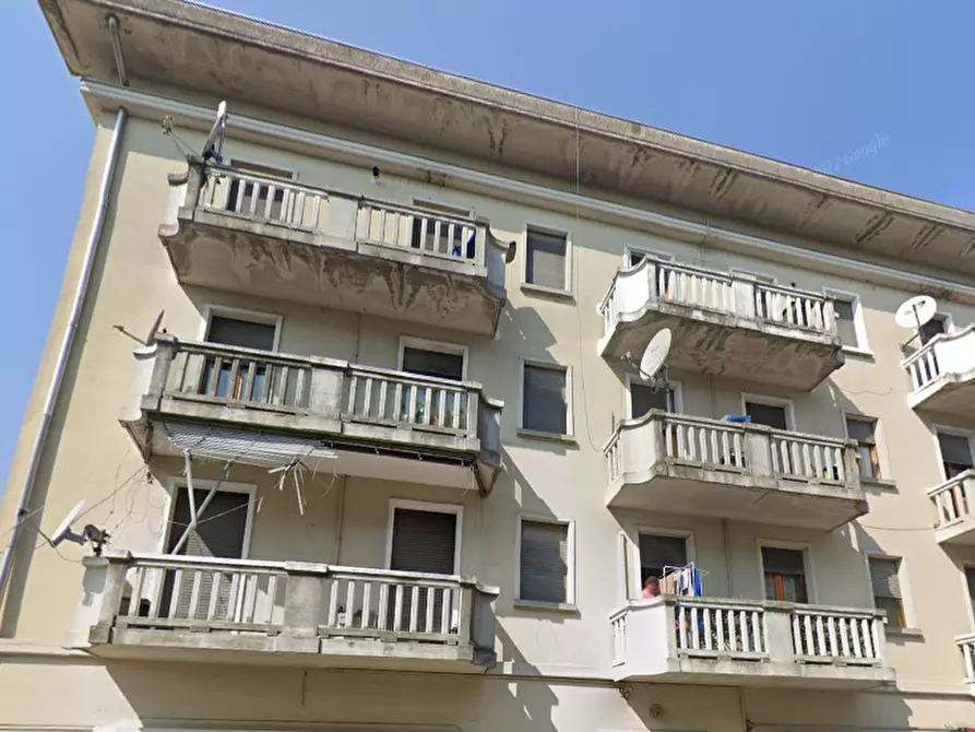 Immagine 9 di Appartamento in vendita  in Via indipendenza a Viadana