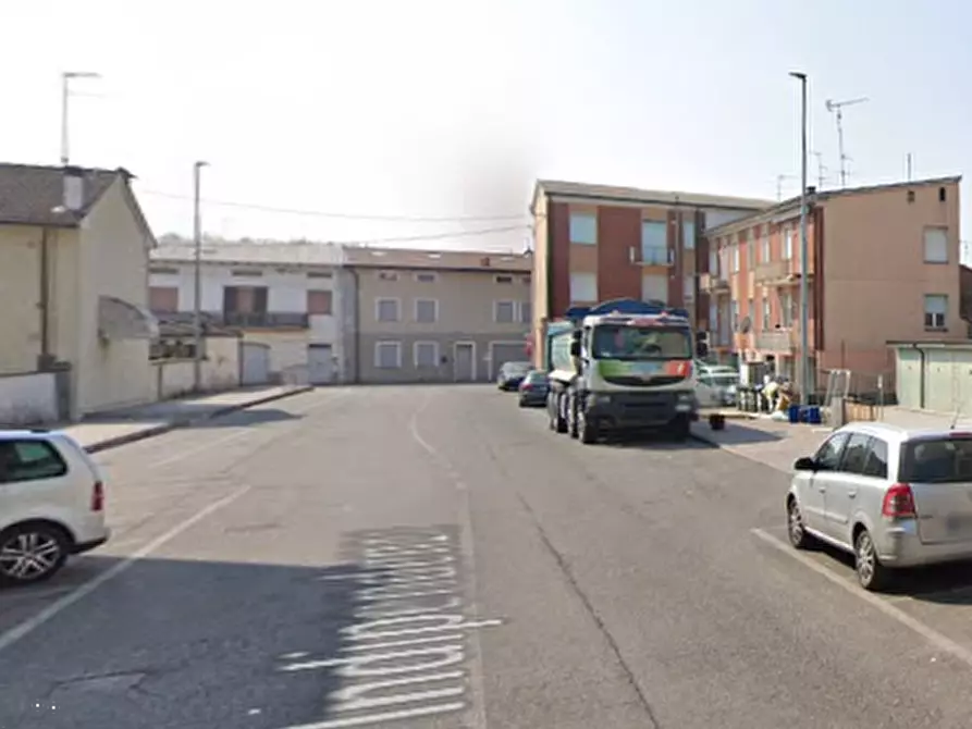 Immagine 15 di Appartamento in vendita  in Via indipendenza a Viadana