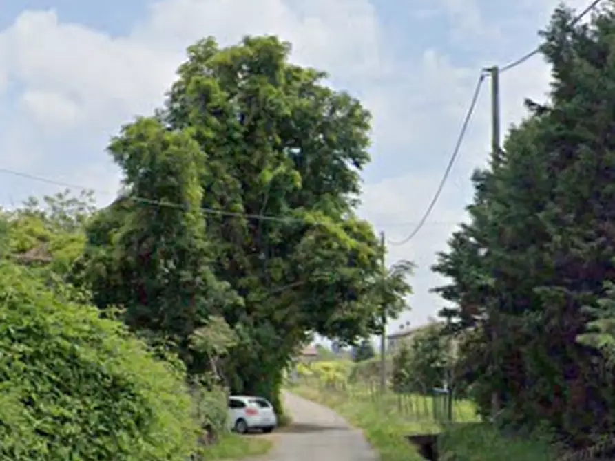 Immagine 4 di Appartamento in vendita  in Via Confine a Vignola