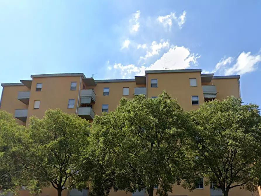 Immagine 1 di Appartamento in vendita  in Via Montecarlo a Carpi