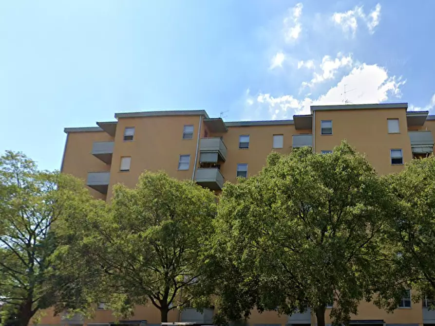 Immagine 5 di Appartamento in vendita  in Via Montecarlo a Carpi