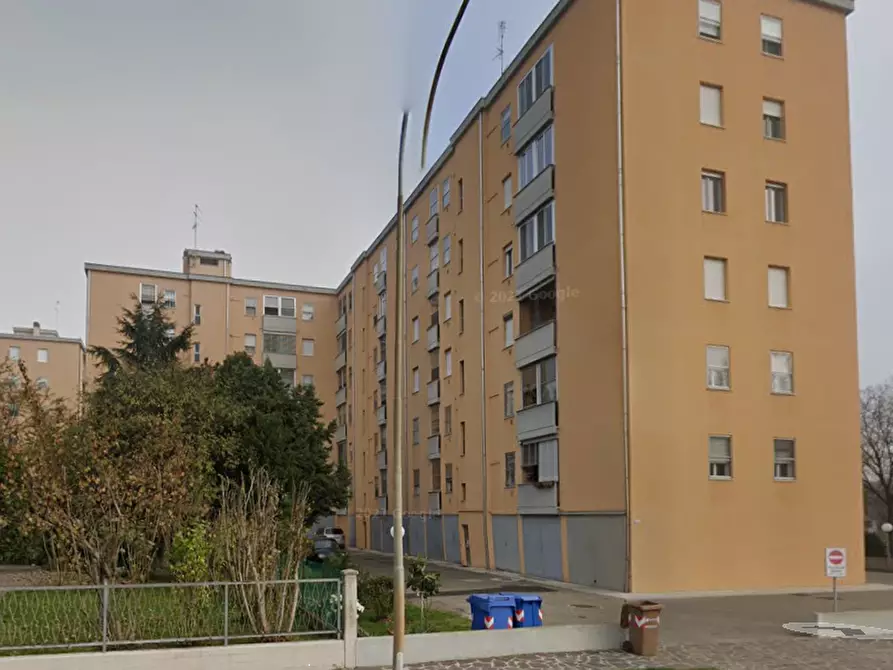 Immagine 12 di Appartamento in vendita  in Via Montecarlo a Carpi