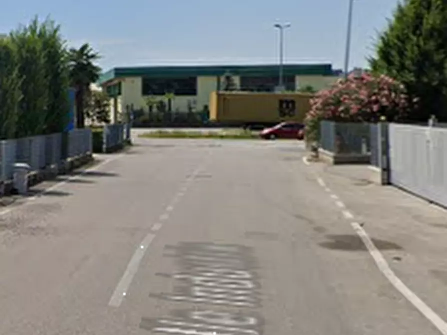 Immagine 19 di Capannone industriale in vendita  in Via delle Industrie  a Santa Maria Di Sala