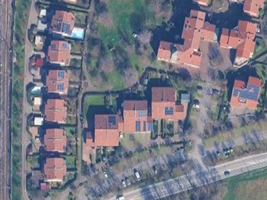 Immagine 25 di Appartamento in vendita  in Piazzetta Dei Lillà a Bagnolo In Piano