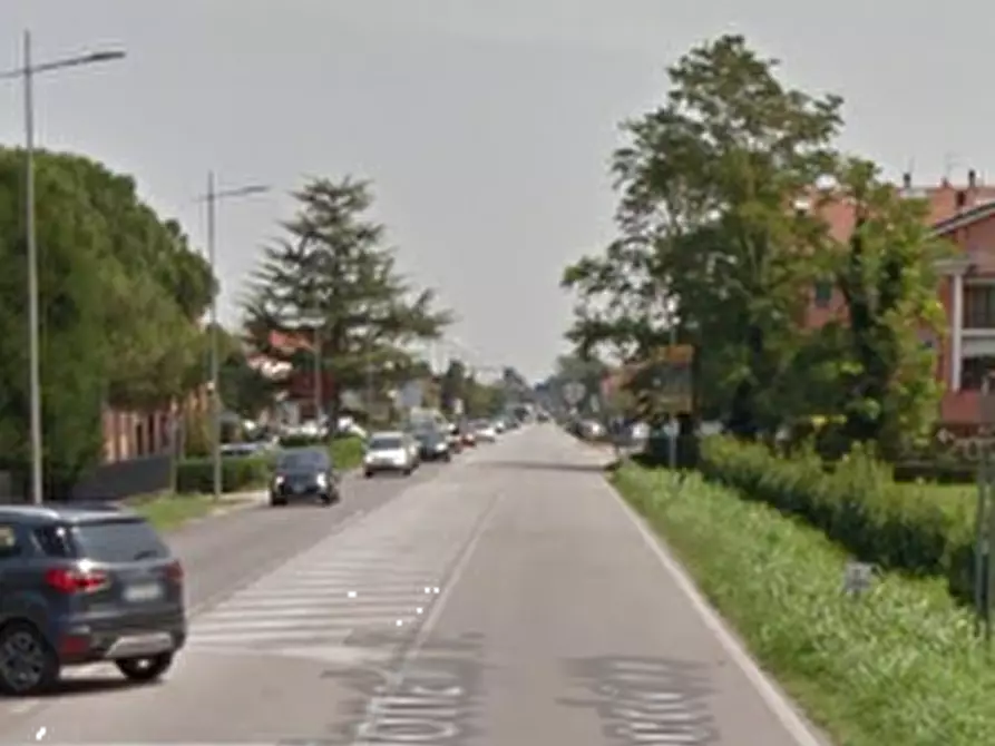Immagine 10 di Appartamento in vendita  in Via Riviera del Brenta a Fiesso D'artico