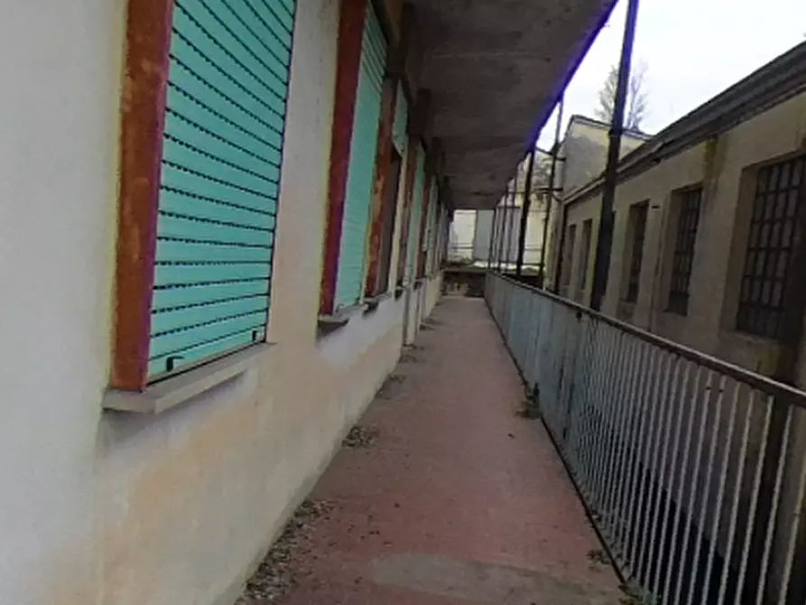 Immagine 18 di Appartamento in vendita  in Via Riviera del Brenta a Fiesso D'artico