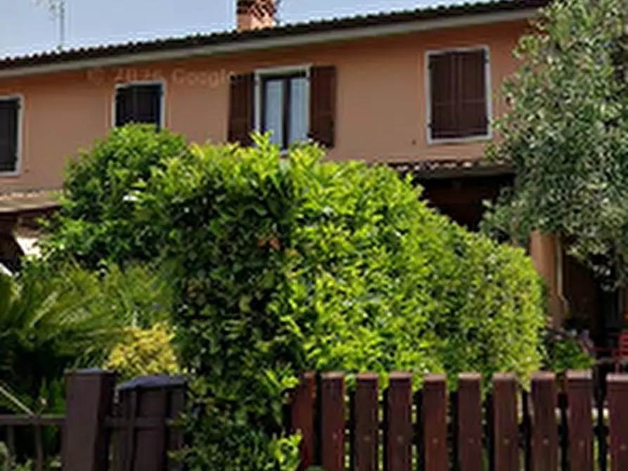Immagine 10 di Villetta a schiera in vendita  in Via Risorgimento a Lazise