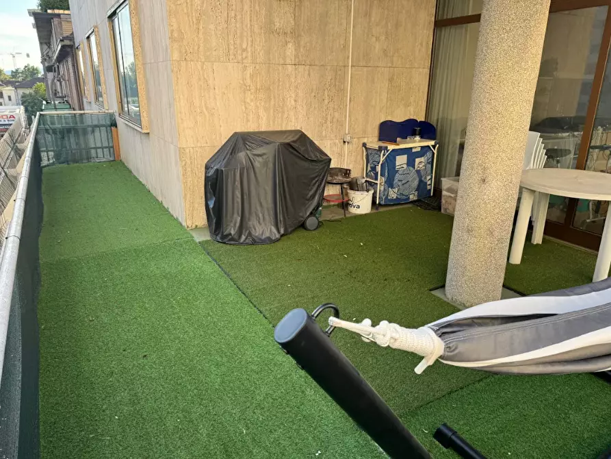 Immagine 3 di Appartamento in vendita  in Viale Milano 36 a Vicenza