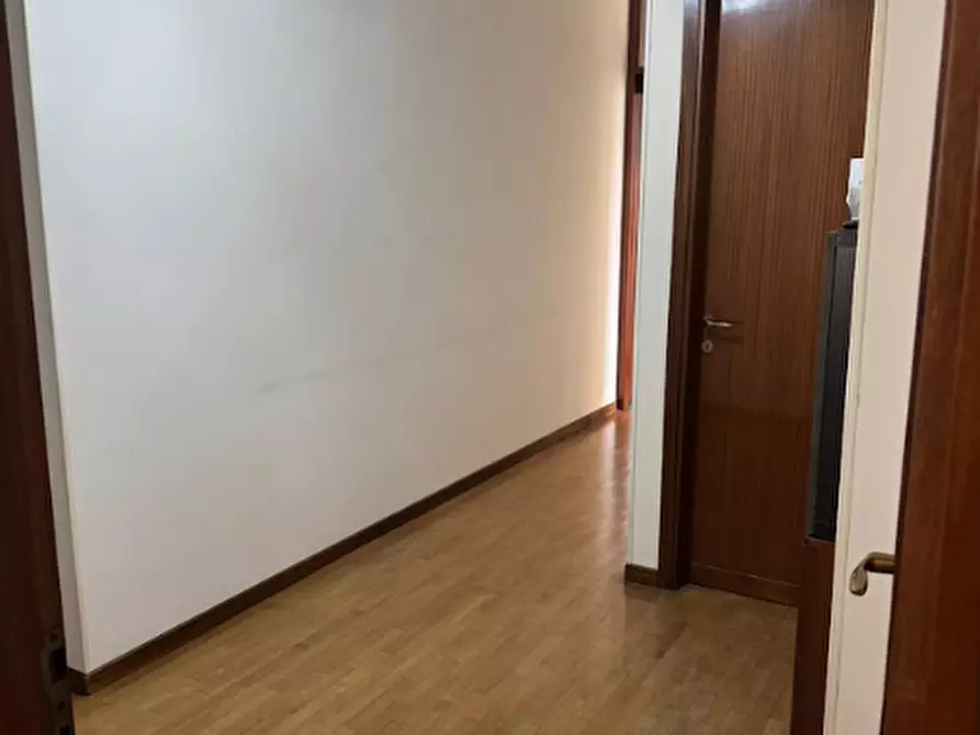 Immagine 28 di Appartamento in vendita  in Viale Milano 36 a Vicenza