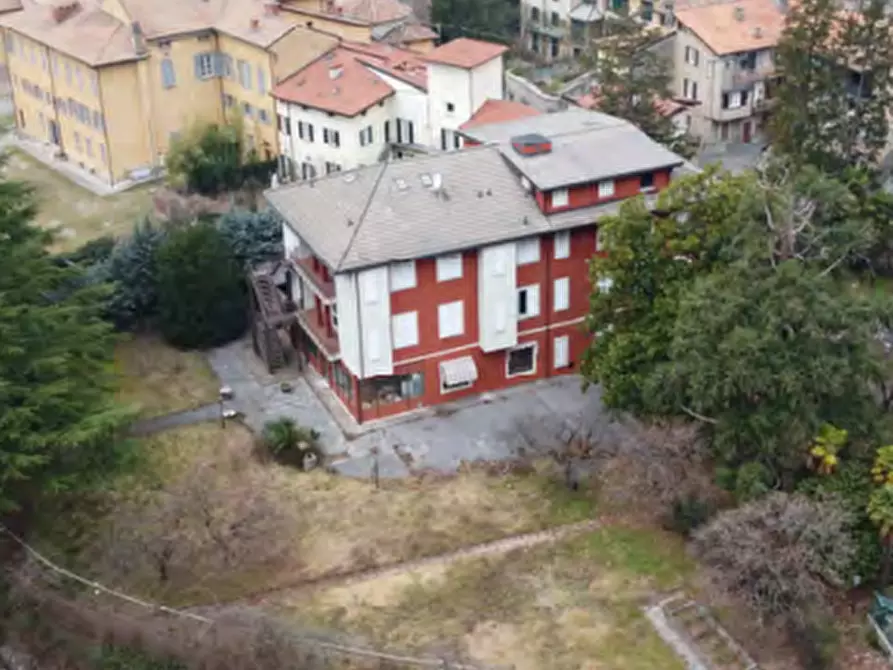 Immagine 14 di Hotel in vendita  in Via Lunate a Canzo
