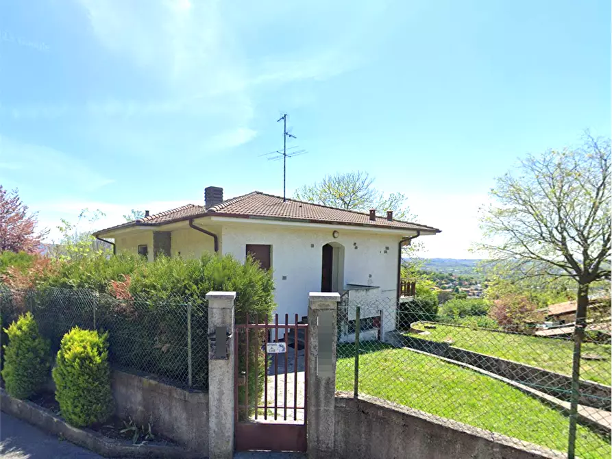 Immagine 3 di Villa in vendita  in Via Villette a Proserpio