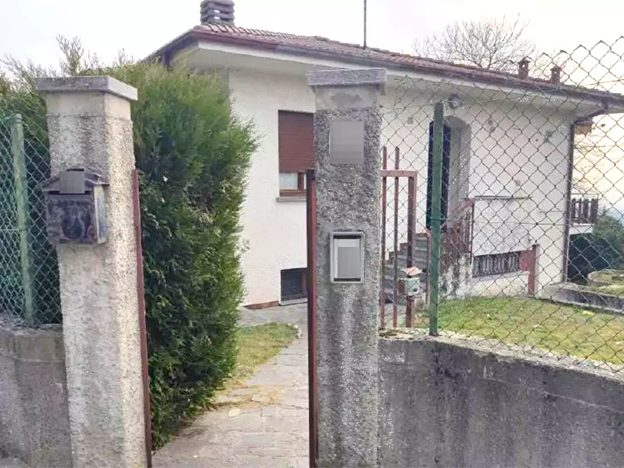 Immagine 8 di Villa in vendita  in Via Villette a Proserpio