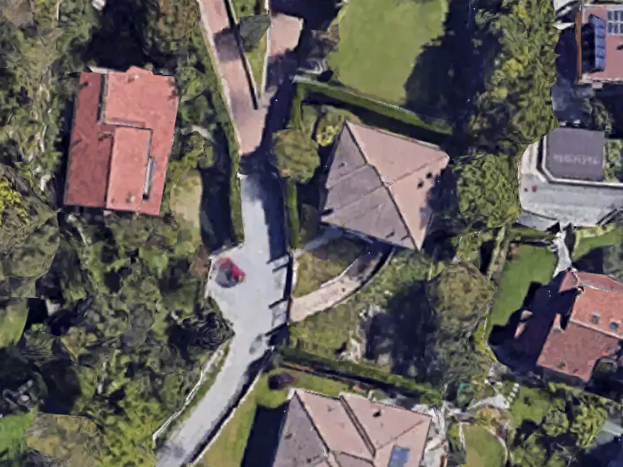 Immagine 20 di Villa in vendita  in Via Villette a Proserpio