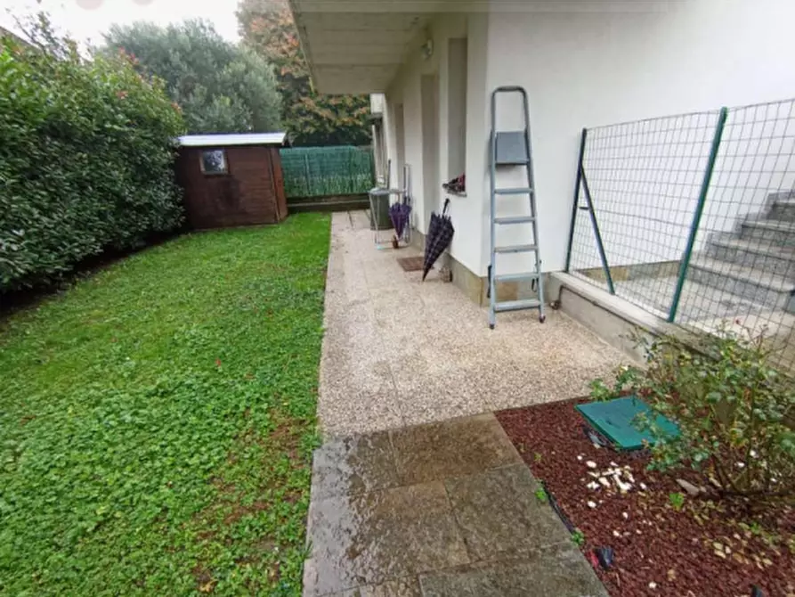 Immagine 10 di Appartamento in vendita  in Via Lombardia a Albese Con Cassano