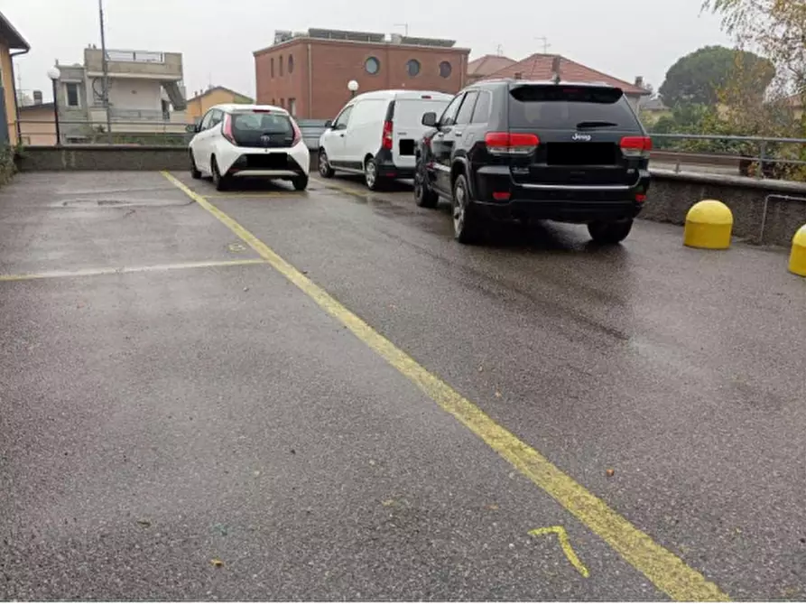 Immagine 11 di Appartamento in vendita  in Via Lombardia a Albese Con Cassano