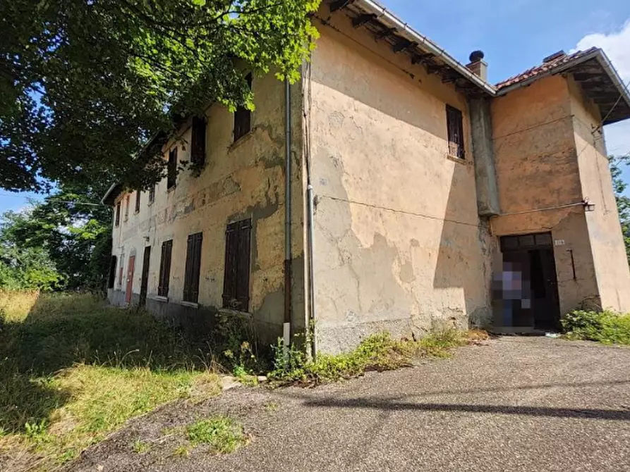 Immagine 1 di Stabile in vendita  in Via Comunale a Palagano