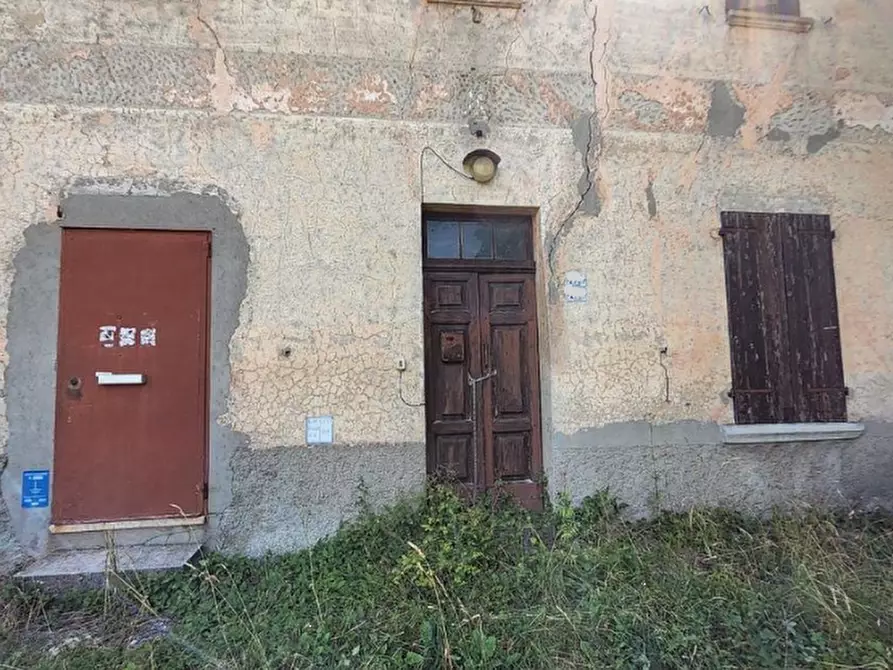 Immagine 3 di Stabile in vendita  in Via Comunale a Palagano