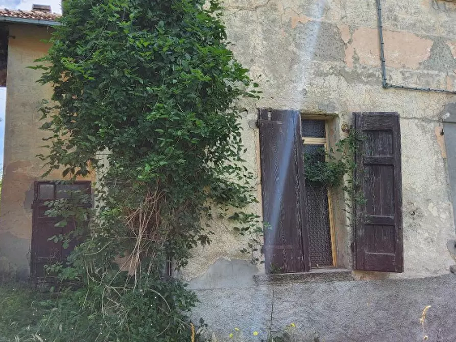 Immagine 5 di Stabile in vendita  in Via Comunale a Palagano