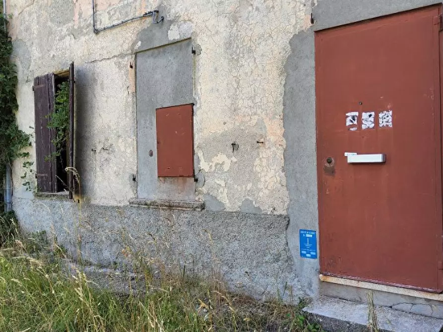 Immagine 7 di Stabile in vendita  in Via Comunale a Palagano