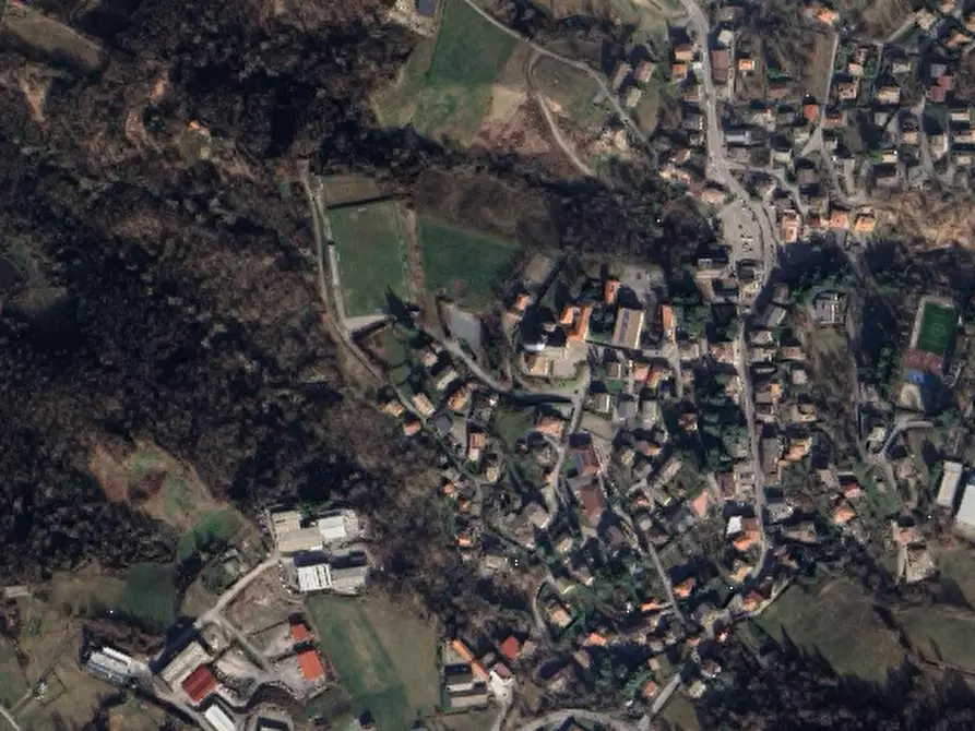 Immagine 10 di Stabile in vendita  in Via Comunale a Palagano