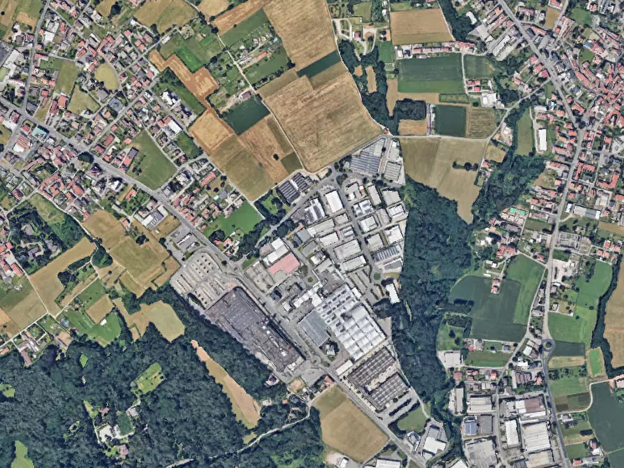 Immagine 6 di Casa bifamiliare in vendita  in Viale Lombardia a Cantù