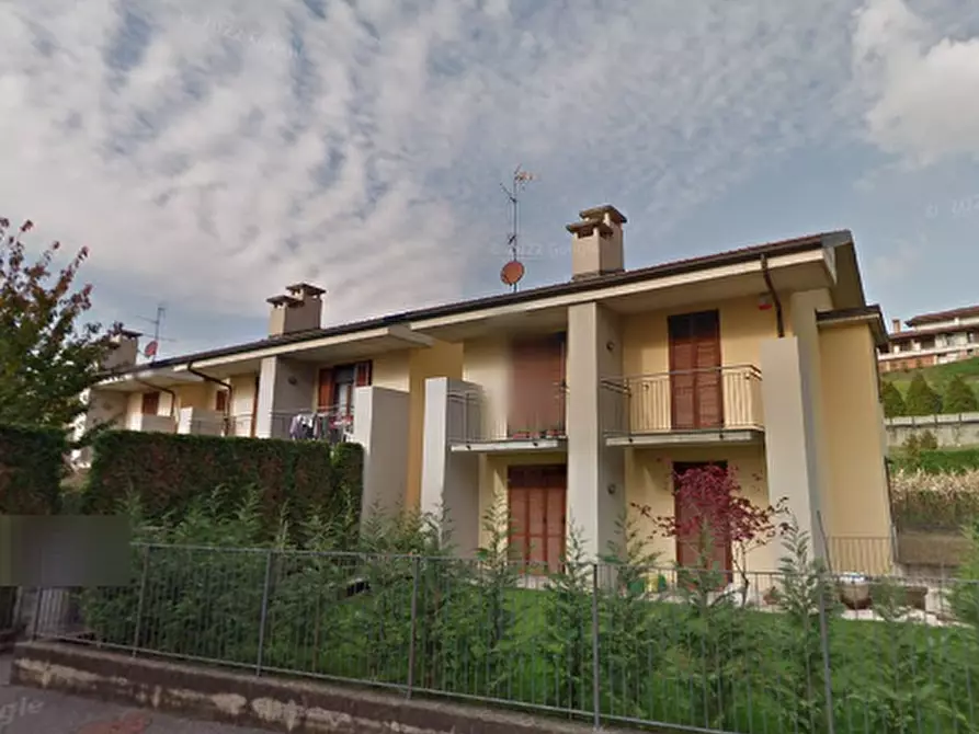 Immagine 1 di Appartamento in vendita  in Via Campolasco a Bulciago