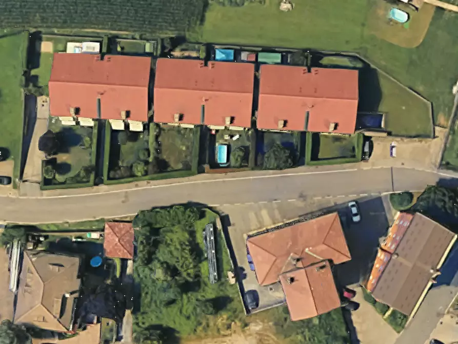 Immagine 16 di Appartamento in vendita  in Via Campolasco a Bulciago