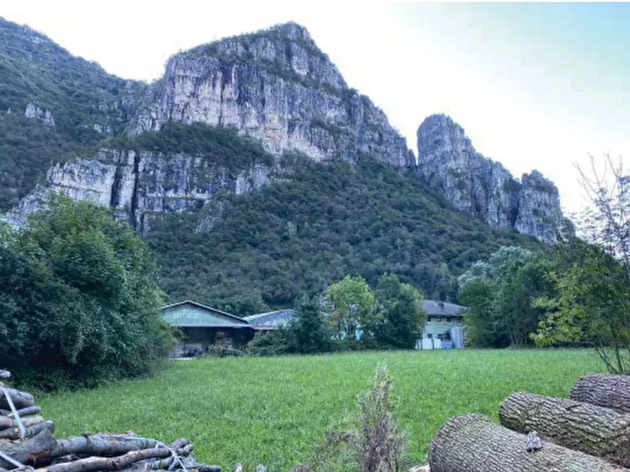 Immagine 1 di Terreno agricolo in vendita  in via Antonio Gramsci a Ballabio