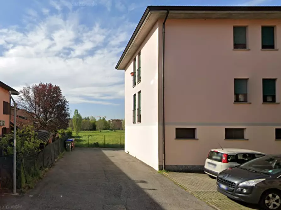 Immagine 14 di Appartamento in vendita  in Via Dei Gonzaga a Reggio Nell'emilia