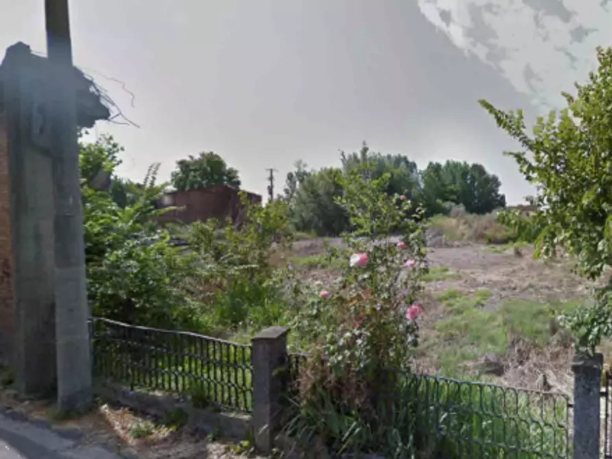 Immagine 2 di Terreno edificabile in vendita  in Via Pieve a Guastalla