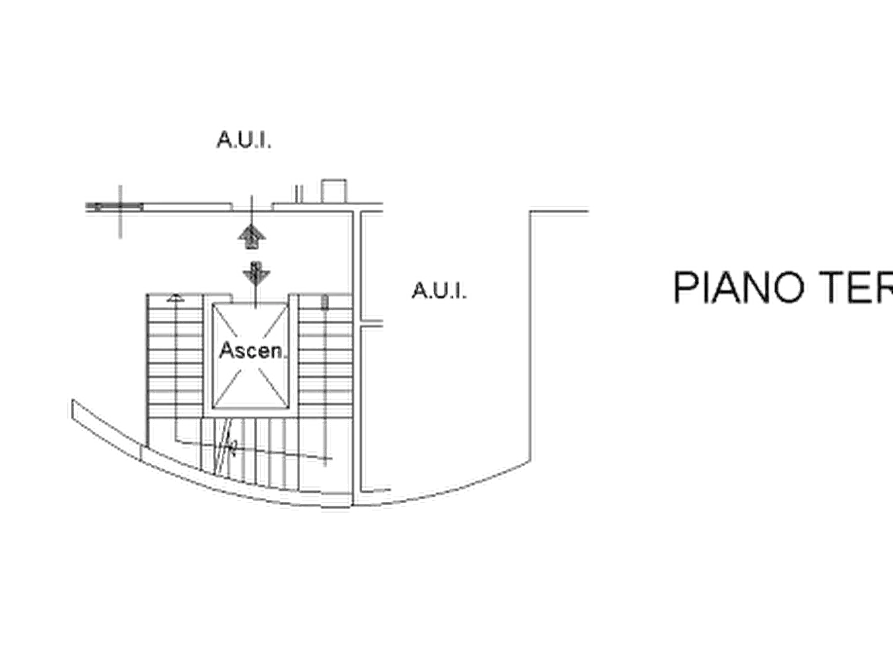 Immagine 17 di Capannone industriale in vendita  in Via Sant'Isidoro a Carugo