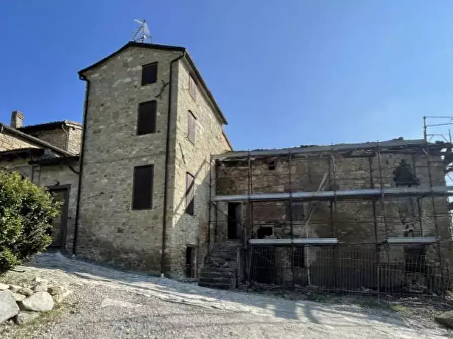 Immagine 8 di Casa indipendente in vendita  in Fraz. Goiano Strada Goiano  a Terenzo