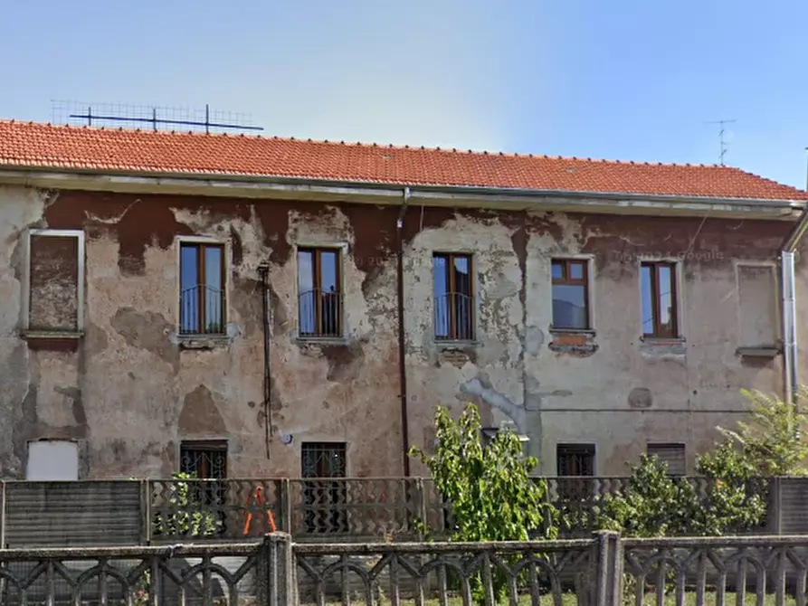 Immagine 8 di Casa indipendente in vendita  in Via Rossini a Busto Arsizio